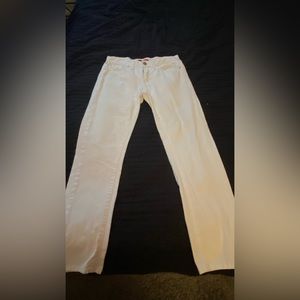 GUESS White Skinny Jeans W29